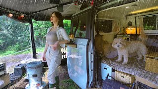 ☔️물폭탄 쏟아지는 숲속 어닝 텐트안에서 소형 캠핑카로 아늑하게 차박해요 | 대패삼겹 파전에 오메기 막걸리 | 레이캠핑카