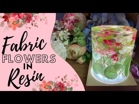 Artificial Flowers in Resin - Resin Lamp with #letsresin SO BEAUTIFUL!