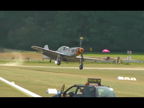 Warbird spectacular grass landings - Hahnweide Oldtimerfliegertreffen