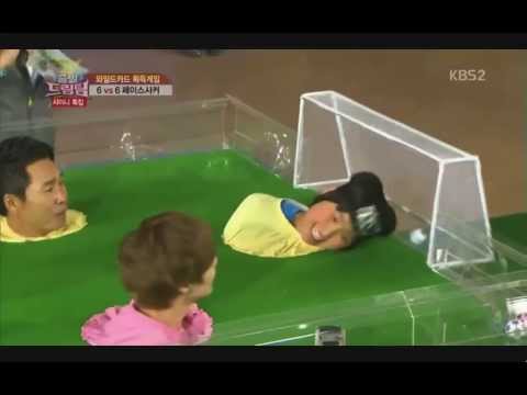 130512 Taemin's goal kick [Face Soccer Game]