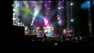 Carlos Vives - La Colegiala (Live From Bogota)
