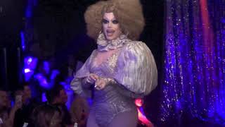 Morgan McMichaels &amp; Vula: &quot;Oh My Gosh&quot; @ Showgirls!