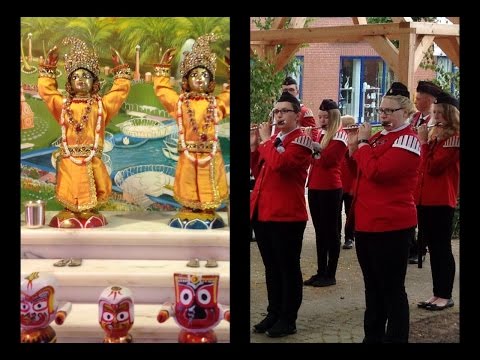 Unbelievable Deity Greeting With German Military Band