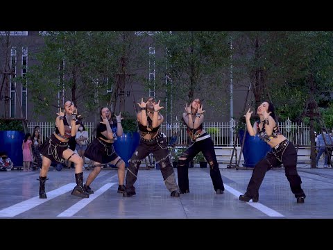 220723 BURGUNDY 5 cover (G)I-DLE - TOMBOY [Round1] @ SIAM SQUARE WALKING STREET