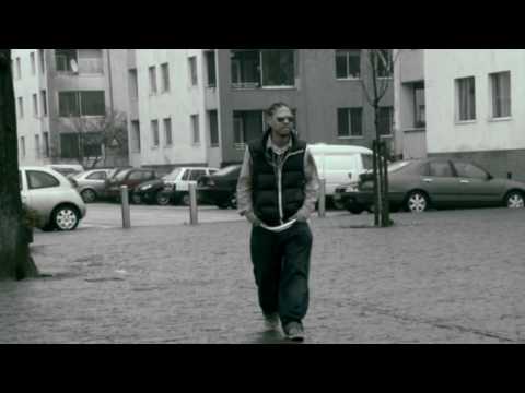 Derrepente ft Ritchy E - "Un Tiempesito" ( Official Video )