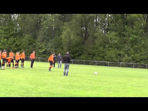 18 mei 2013 Toernooi Wieldrecht - VV De Meern C1 2e plaats Penalty Jasper