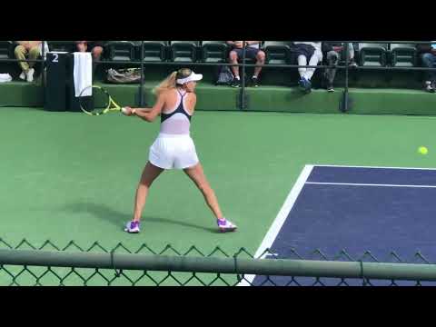 Katarina Zavatska playing at 2023 Indian Wells 125
