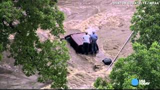 Texas teen stranded on truck tweets before flood rescue