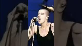 Download lagu Sinéad O’Connor - “Nothing Compares 2 U” (Live in Europe 1990) #shorts mp3