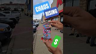 Abrí Chaos Rising mientras esperaba en Best Buy… 👀