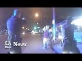 Policías de EEUU matan a un joven desarmado y con las manos arriba