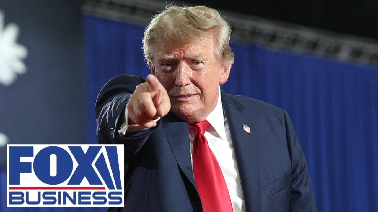 WATCH LIVE: President Trump holds a midterm rally in Mobile, Ala.