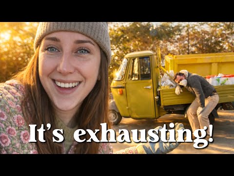 Getting rid of THE RUBBLE 🫣🔥 Renovating our Italian Villa 🏡 