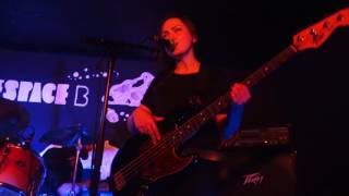 Esben And The Witch "Dig Your Fingers In" @ l'Espace B - 17/02/2017