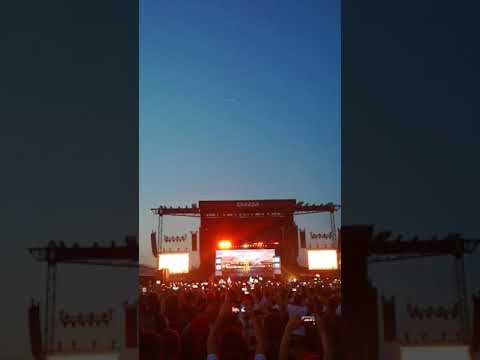download lagu mp3 mp4 Eminem Milano Ticketone, download lagu Eminem Milano Ticketone gratis, unduh video klip Eminem Milano Ticketone