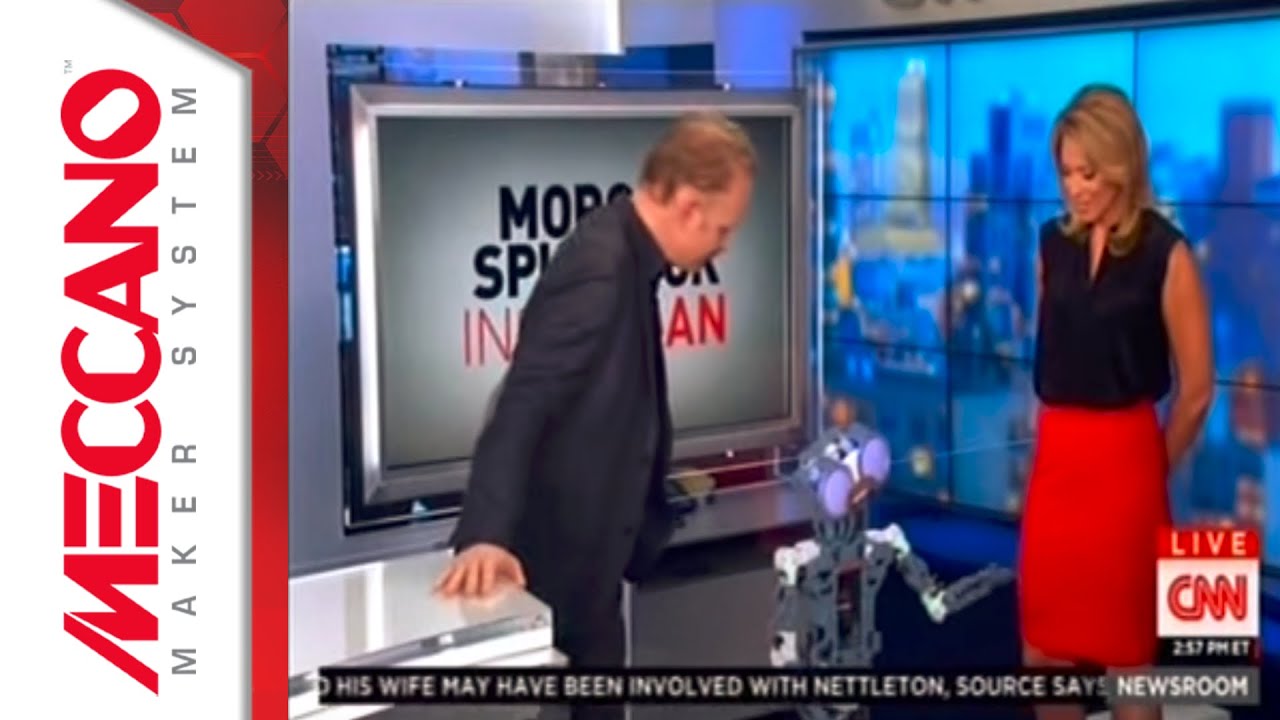 Meccanoid disguised as Morgan Spurlock on CNN!