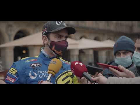 Lorenzo Santolino subasta su equipación del Dakar para ayudar a la Asociación de Enfermedades Raras de Castilla y León