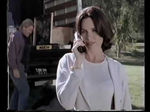 Catfight - Dark haired bossy villainess with gun is knocked out cold by the blond heroine