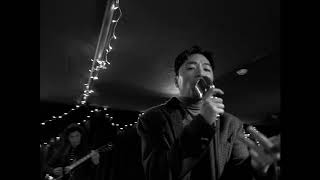 우아(Ooh Ah)(feat. BIBI) - 비지(Bizzy) M/V