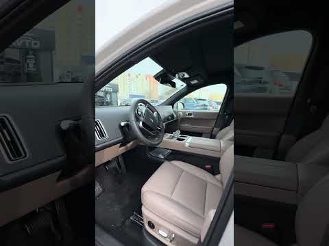 фото li auto l6  0