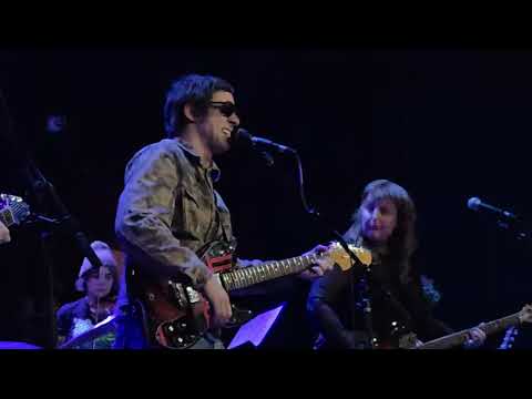 New Threats From the Soul- Ryan Davis & the Roadhouse Band 12/8/25 (Bowery Ballroom)