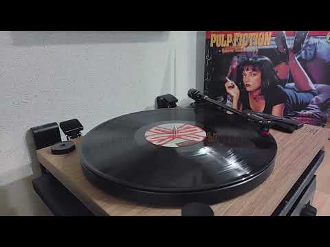 Jack Rabbit Slims Twist Contest . Check Berry - You never can tell. ( Pulp Fiction vinyl )