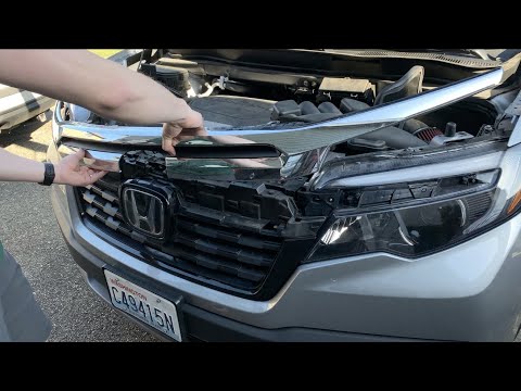 How to remove a Honda Ridgeline Grille