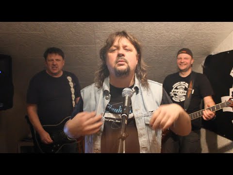 ME SHIT A - ME SHIT A - Punk vládne