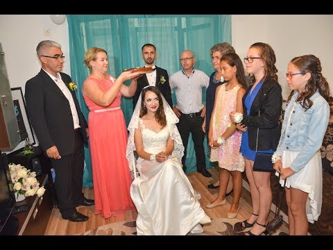 03 Traditii nunta turta miresei