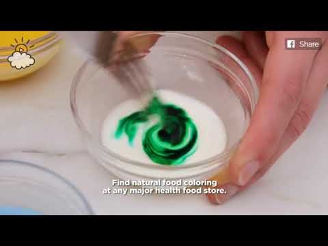 Stir Food Coloring Into Cornstarch, Then Dip Your Pet’s Paw In For A Simple Pet Safe Paint