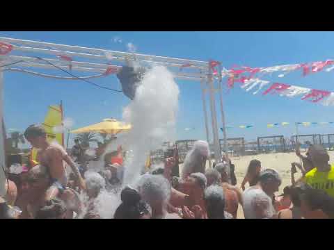 Tunisia 23 beach party