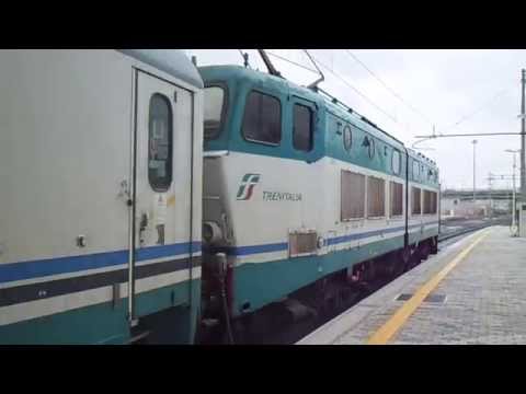 E656.516 sull' INV 15505 Verona Porta Nuova - Reggio Calabria C.le, in partenza da Roma Tiburtina