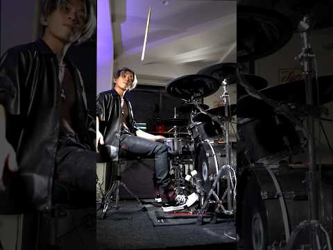 Nirvana - Smells Like Teen Spirit🔗 #nirvana #shorts