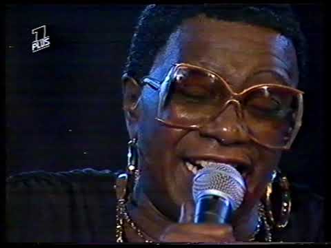 Dave Cliff, Irene Reid, Mike Carr, Harold Smith - Nature Boy - Live