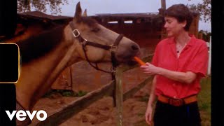 Caroline Says – “Roses”