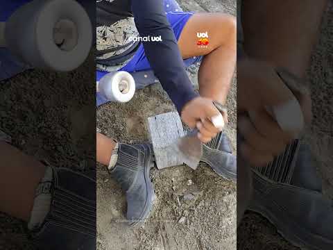 Pedreiro impressiona ao “fatiar” granito perfeitamente