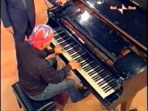 SERAVEZZA - DINO MANCINO - RAI DUE