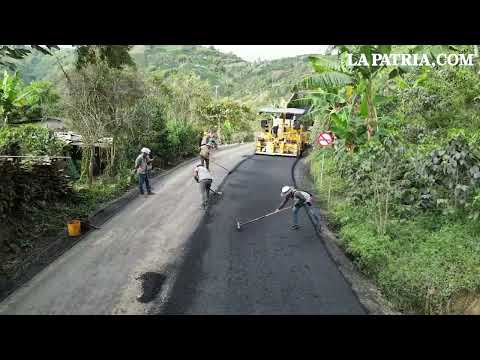 Avanza pavimentación de la vía Salamina-Pácora (Caldas): asfaltan tramo en El Zancudo