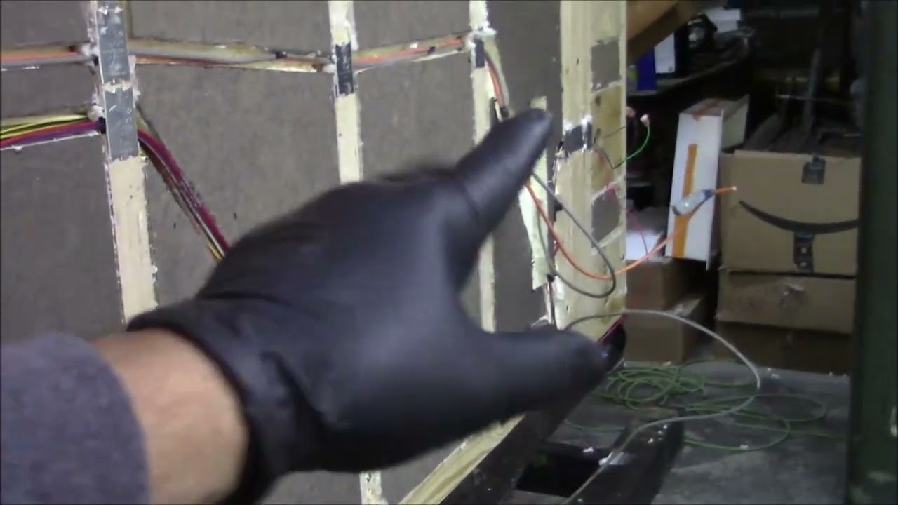 Repair/Rebuild rear wallMetal roof for slide60 Mil TPO Roof