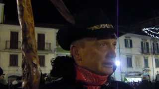 preview picture of video 'Portatore di 'ndoccia Agnone (IS) 8 dicembre 2013'
