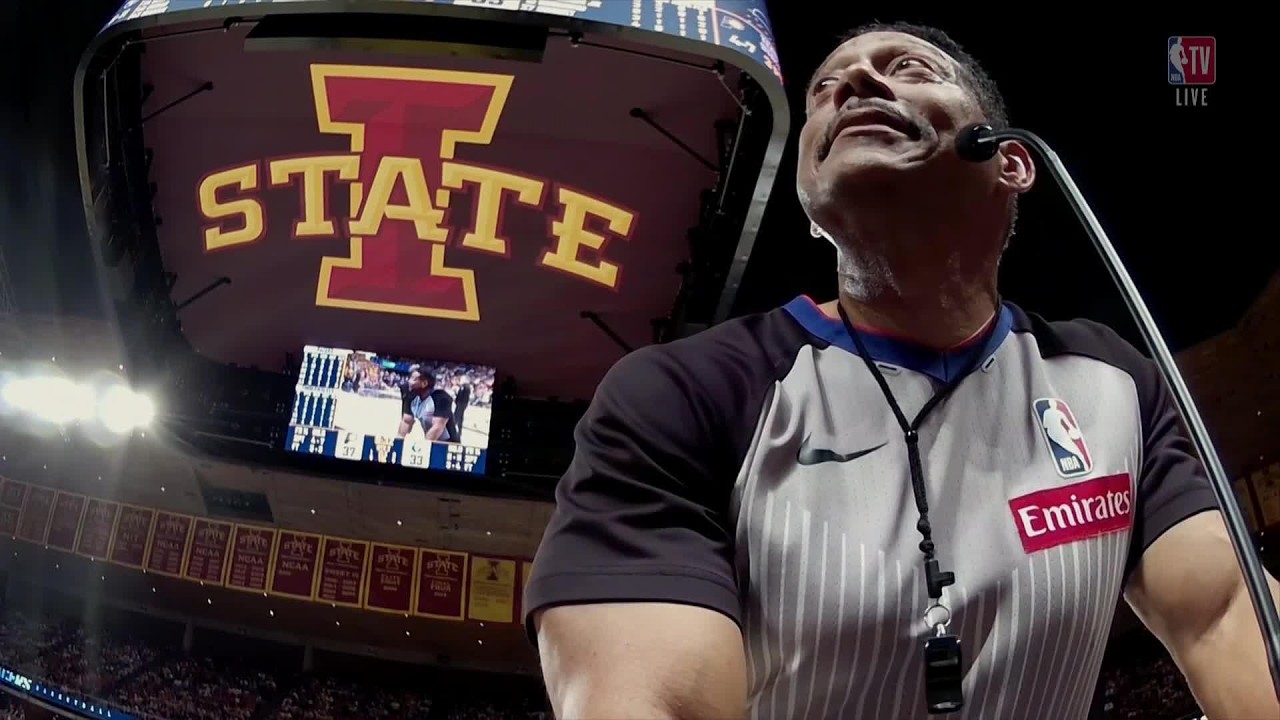 'Good evening' 🤣 Billy Kennedy welcomes ISU fans before overturning the call | NBA on ESPN
