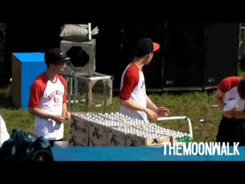 120722 B2ST - PREPARING DRINK ..HOT WEATHER