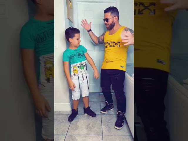 Vídeo relacionado con Papá programador Papá friki de la informática Papá de la Camiseta