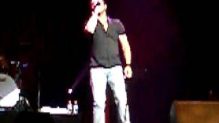 Shannon Noll - In Pieces (Perth 4/10/08)