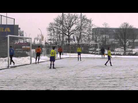 26 jan 2013 Hooglanderveen C1 - VV De Meern C1 vr 0-8 Doelpunt Rogier, assist Vinny (0-7)