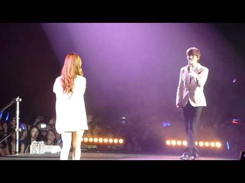 [110611 fancam] HD SMTOWN in Paris - Kyuhyun & Seohyun - Way Back into Love (END)
