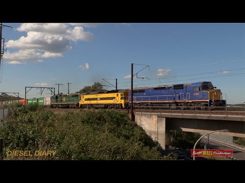 Australian diesel locomotives C504, G511 & C509 - Hawkesbury River to Berowra - May 2015