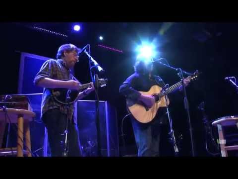 Tim O'Brien and Darrell Scott - "It All Comes Down To Love" (eTown webisode #560)