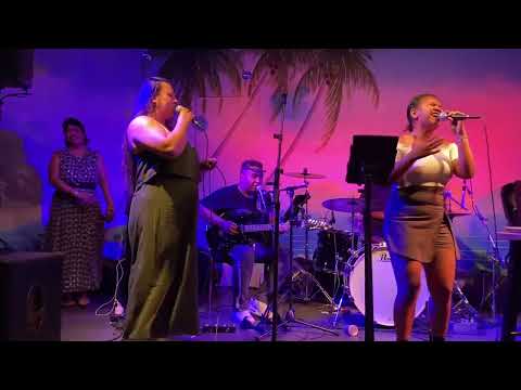 Fifi Iwane ft Alley & Friends - Enggo Lari ( Live in Hoogeveen, Netherland)