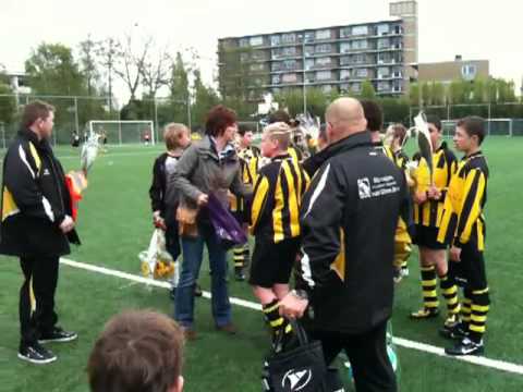 VFC D3 2009-2010 Kampioen! (1)